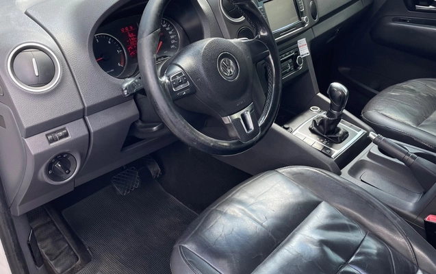 imagem-https://www.socarrao.com.br/sc-vehicle-images-prod/3909568/1789658029768-SU1HXzY0MTQuanBlZw.jpeg