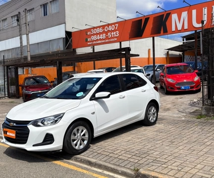 Chevrolet Onix 2023 Branco — foto 1 de 3