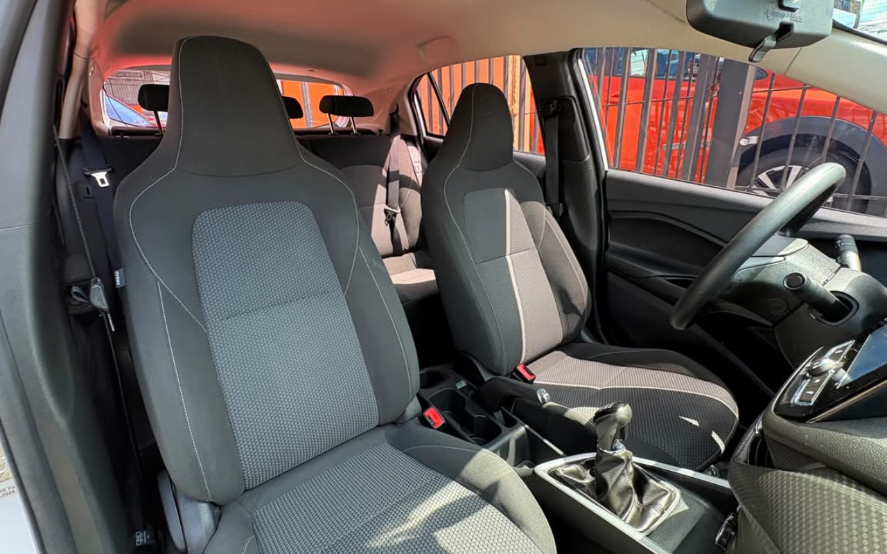 imagem-https://www.socarrao.com.br/sc-vehicle-images-prod/3909676/1789655389097-V2hhdHNBcHAgSW1hZ2UgMjAyNi0wOS0xNiBhdCAxMy4wNS4zMi5qcGVn.jpeg