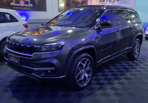 Jeep Commander 2022 Cinza — foto 1 de 3