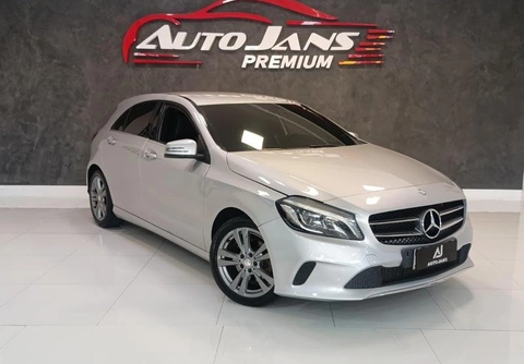 Mercedes-Benz A-200 1.6 TB/Flex Aut. 2016 Prata — foto 1 de 3