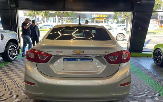 imagem-https://www.socarrao.com.br/sc-vehicle-images-prod/3909835/1789659500789-8485790_1_B_6a398738b2.jpeg