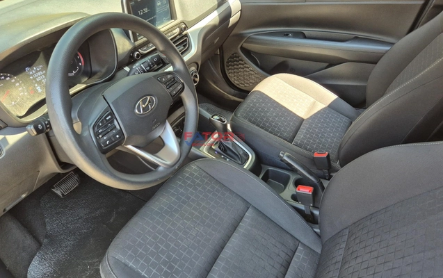 imagem-https://www.socarrao.com.br/sc-vehicle-images-prod/3909944/1789655746108-321aed82bbb74398a3a473043005cfbf_1789591423056.jpg