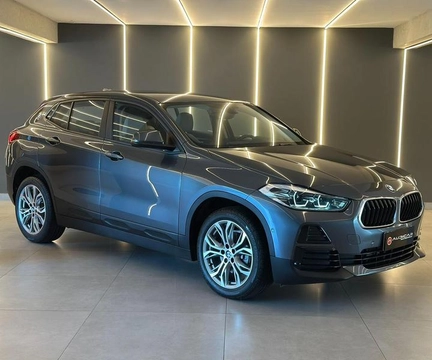 BMW X2 2022 Cinza — foto 1 de 3