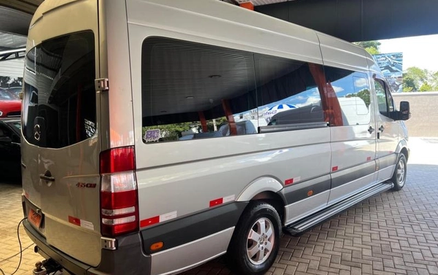 imagem-https://www.socarrao.com.br/sc-vehicle-images-prod/3910126/1789656240846-b72102d0-7468-4dd0-9ca3-1e0c238b8937.jpg