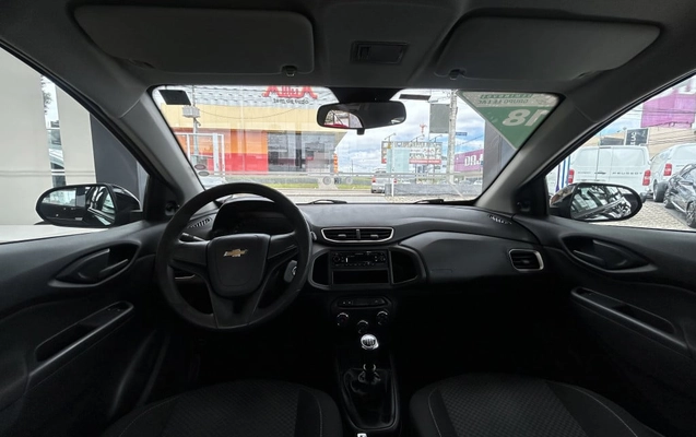 imagem-https://www.socarrao.com.br/sc-vehicle-images-prod/3910394/1789657165429-vehicle_image_1789657086_8584fb69cd7c3d4aac1905baf79e5ecd.jpeg