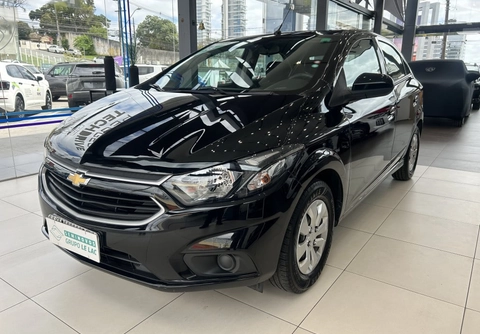 Chevrolet Onix 2018 Preto — foto 1 de 3
