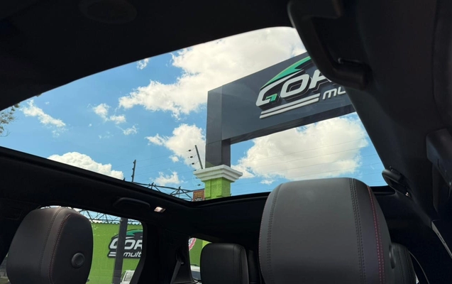 imagem-https://www.socarrao.com.br/sc-vehicle-images-prod/3910432/1789657023235-Y2IyZTNjYmItZDJmMi00NGRjLTlhM2EtMWExMDI3MWU1YTQxLmpwZWc.jpeg