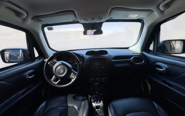 imagem-https://www.socarrao.com.br/sc-vehicle-images-prod/3910449/1789657103044-xfD2OMhtQv2cnqI9NOtCecpB08xxqNBH.jpg