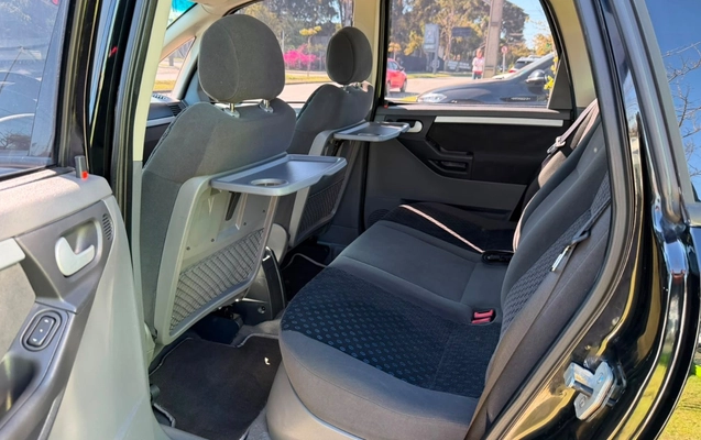 imagem-https://www.socarrao.com.br/sc-vehicle-images-prod/3910545/1789657306164-NTY2OWJiMTYtZGY4My00YzlkLTk5MzYtMWEzYmNlNjlmMTE2LmpwZWc.jpeg