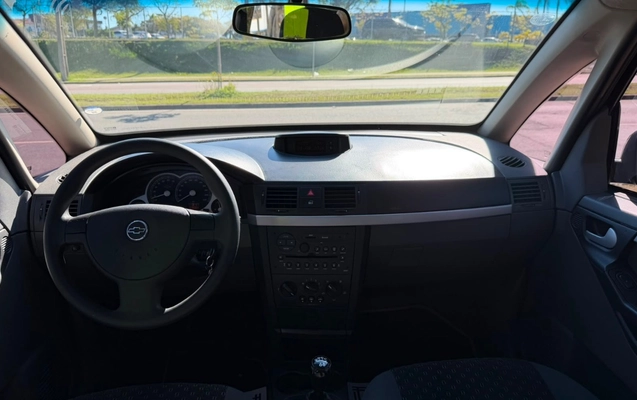 imagem-https://www.socarrao.com.br/sc-vehicle-images-prod/3910545/1789657306211-YjNmMGEzYzUtNzVjMi00OGZhLTk1YWQtYWNmZjJhOWYxYzE5LmpwZWc.jpeg