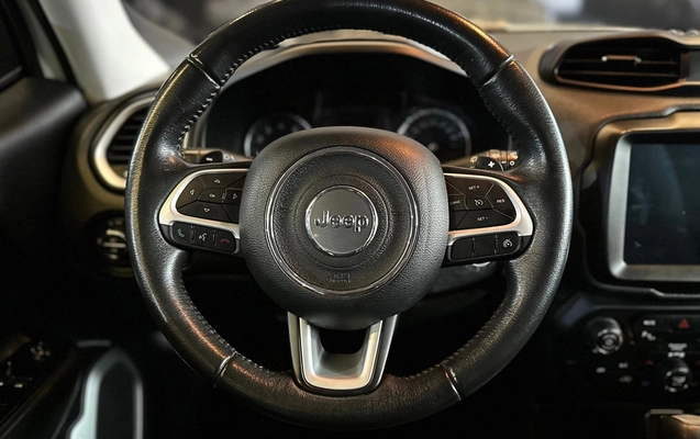 imagem-https://www.socarrao.com.br/sc-vehicle-images-prod/3910613/1789657381658-6_110348.jpg
