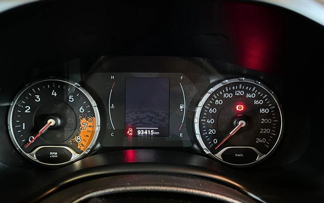 imagem-https://www.socarrao.com.br/sc-vehicle-images-prod/3910613/1789657381658-7_110348.jpg