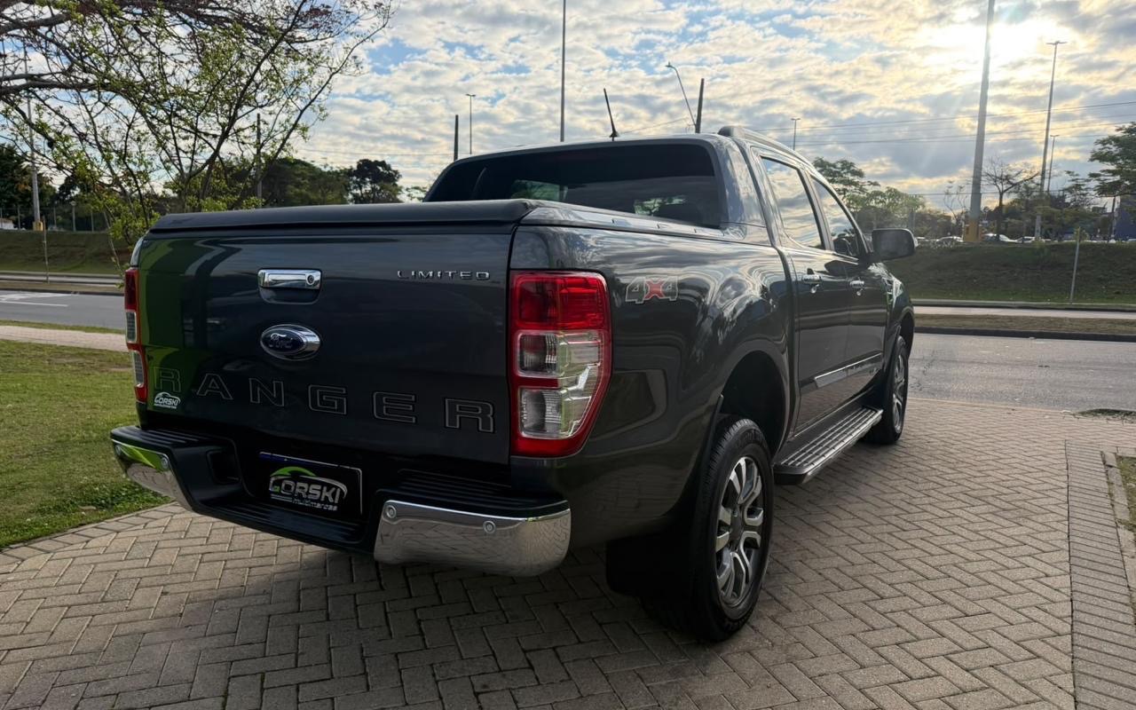 imagem-https://www.socarrao.com.br/sc-vehicle-images-prod/3910681/1789657512060-ODQyY2U2NTQtNzFjNi00YTQ5LWFhMTQtMTk5NWM1YWM4ZGYxLmpwZWc.jpeg