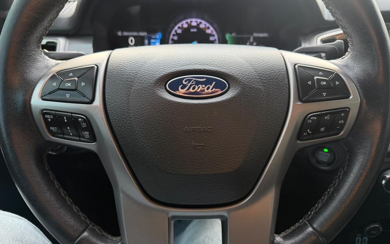 imagem-https://www.socarrao.com.br/sc-vehicle-images-prod/3910681/1789657512522-YmI2N2U2NTctOGM5OC00ZTk1LTkzNzktMzRiMDFhN2M1OTI5LmpwZWc.jpeg
