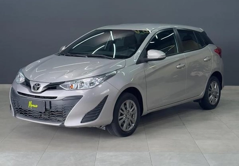 Toyota Yaris 2020 Prata — foto 1 de 3