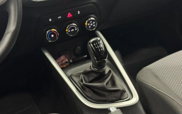 imagem-https://www.socarrao.com.br/sc-vehicle-images-prod/3910721/1789657564570-8485949_8_B_e40969ea77.jpeg