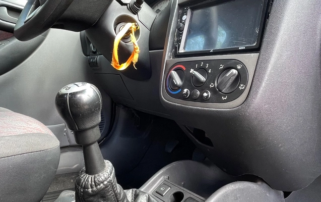 imagem-https://www.socarrao.com.br/sc-vehicle-images-prod/3910767/1789658173468-SU1HXzY0NTguanBlZw.jpeg