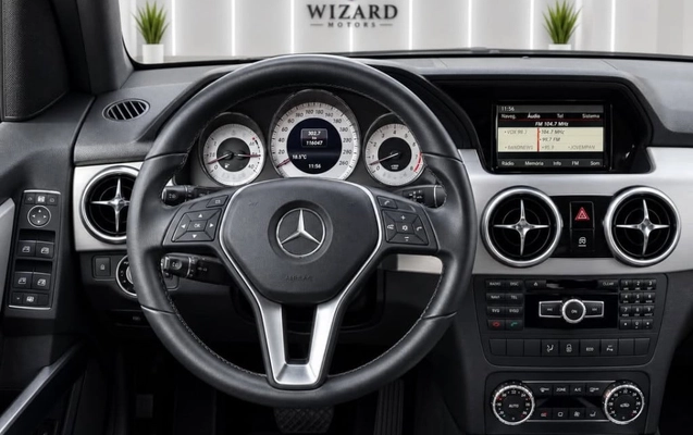 imagem-https://www.socarrao.com.br/sc-vehicle-images-prod/3910798/1789657960063-vehicle_image_1789657521_b00094b78d9d3ab5e9a5bb86083088dc.jpeg