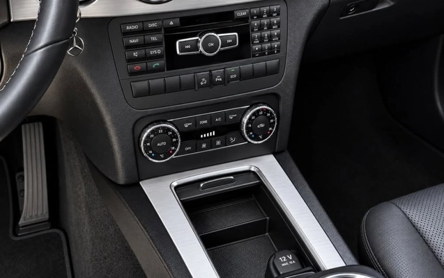 imagem-https://www.socarrao.com.br/sc-vehicle-images-prod/3910798/1789657960064-vehicle_image_1789657523_0d683b3cb84f166ce2059e4286c58d80.jpeg