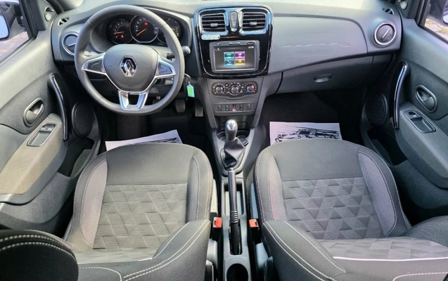 imagem-https://www.socarrao.com.br/sc-vehicle-images-prod/3910799/1789657960652-EZH4Ateqg7m7Dygw5lF0Sx7p3gkVUHQc.jpg
