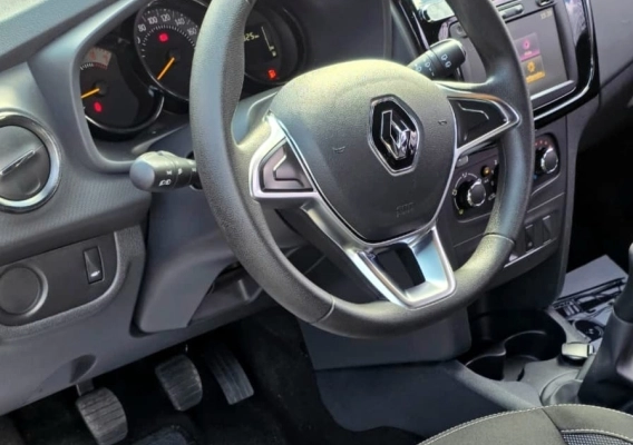 imagem-https://www.socarrao.com.br/sc-vehicle-images-prod/3910799/1789657960660-OdZvCA2Ba8vzeapGaUl5SpgFbUB4ofRJ.jpg