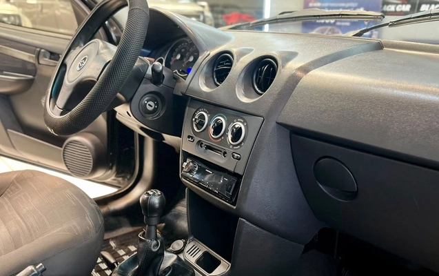 imagem-https://www.socarrao.com.br/sc-vehicle-images-prod/3911041/1789658256173-3f5472bee9de49d4b434654ea5e7423e_1789579890725.jpg