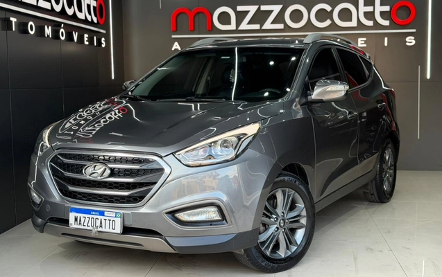 imagem-https://www.socarrao.com.br/sc-vehicle-images-prod/3911078/1789658381187-003_1e52d4dc3367a9b850acbca78d6a904f.jpeg