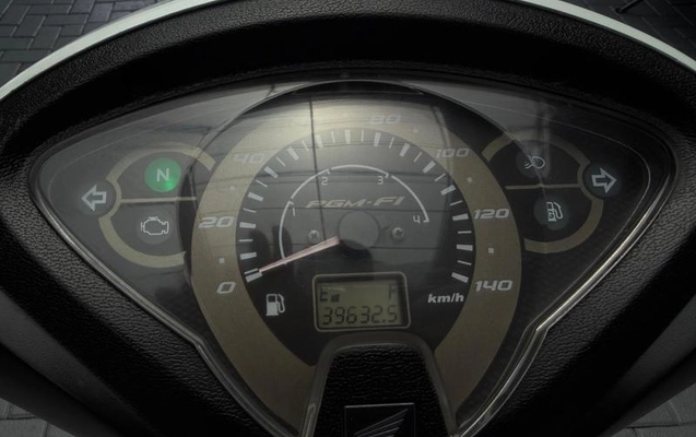 imagem-https://www.socarrao.com.br/sc-vehicle-images-prod/3911128/1789658523151-8485584_2_B_886df4b9a5.jpeg