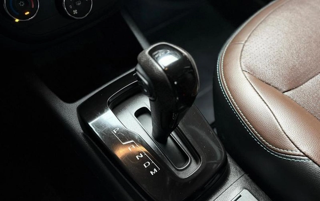 imagem-https://www.socarrao.com.br/sc-vehicle-images-prod/3911138/1789658691074-8485492_2_B_caaab1966e.jpeg