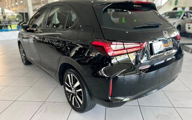 imagem-https://www.socarrao.com.br/sc-vehicle-images-prod/3911142/1789658753820-8467743_6_B_219ead3bae.jpeg