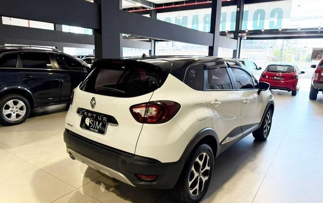 imagem-https://www.socarrao.com.br/sc-vehicle-images-prod/3911223/1790253016798-8474325_19_B_3feab5d563.jpeg