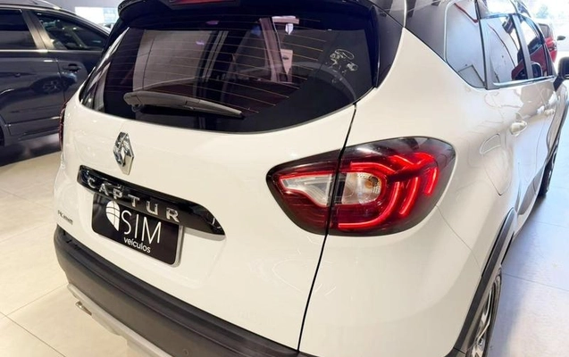 imagem-https://www.socarrao.com.br/sc-vehicle-images-prod/3911223/1790253016800-8474325_11_B_b424e572bd.jpeg