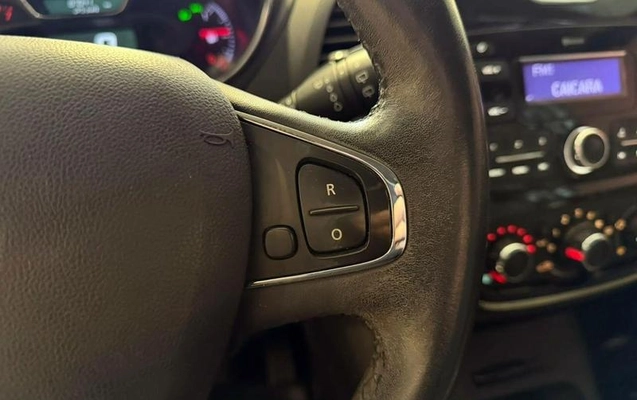 imagem-https://www.socarrao.com.br/sc-vehicle-images-prod/3911223/1790253016811-8474325_2_B_d1e9011cef.jpeg