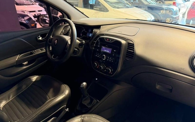 imagem-https://www.socarrao.com.br/sc-vehicle-images-prod/3911223/1790253016812-8474325_2_B_4017de4b86.jpeg
