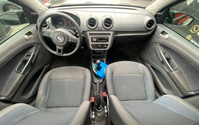 imagem-https://www.socarrao.com.br/sc-vehicle-images-prod/3911466/1789659358581-8486053_13_B_979ded6afa.jpeg