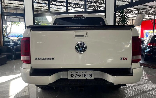 imagem-https://www.socarrao.com.br/sc-vehicle-images-prod/3911700/1789660022608-8073059_7_B_b33227575b.jpeg
