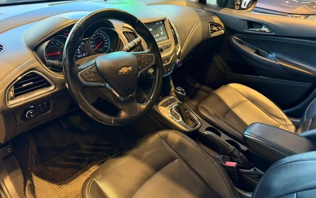 imagem-https://www.socarrao.com.br/sc-vehicle-images-prod/3911746/1789660124893-8486193_7_B_bd3b384643.jpeg