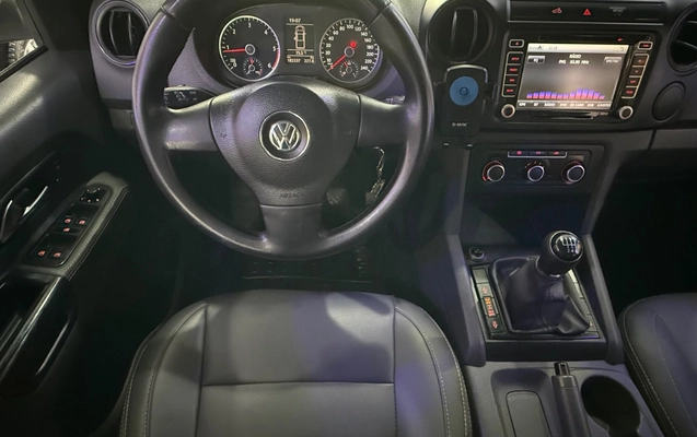 imagem-https://www.socarrao.com.br/sc-vehicle-images-prod/3911776/1789660174790-SU1HXzAwMzUuanBlZw.jpeg