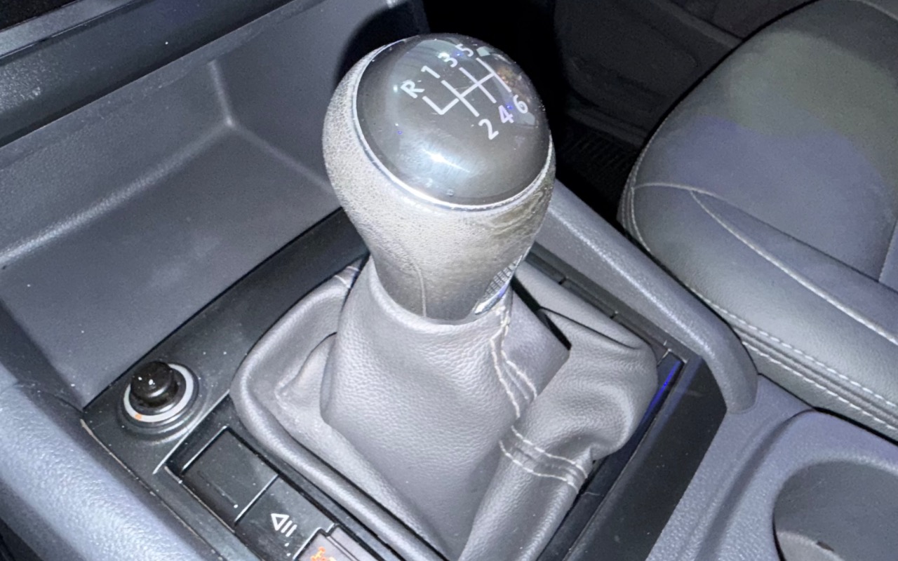 imagem-https://www.socarrao.com.br/sc-vehicle-images-prod/3911776/1789660174844-SU1HXzAwMzYuanBlZw.jpeg