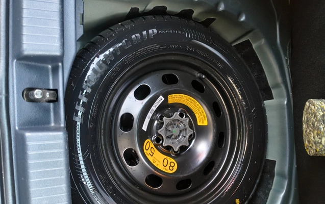 imagem-https://www.socarrao.com.br/sc-vehicle-images-prod/3911818/1789735877280-SU1HXzIwMjYwOTE3XzE3MTI1OTQxNF9IRFIuanBn.jpg