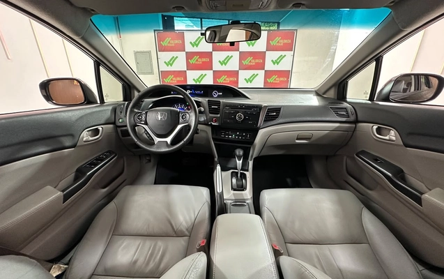 imagem-https://www.socarrao.com.br/sc-vehicle-images-prod/3911873/1789660525514-c879b87c-0104-4cd0-afe1-6b08c0a174a9.jpg
