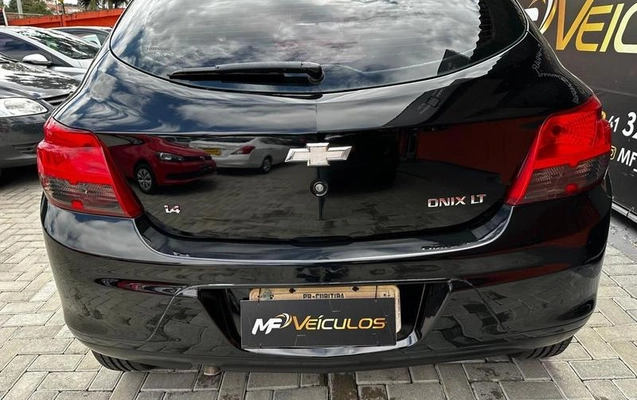 imagem-https://www.socarrao.com.br/sc-vehicle-images-prod/3911886/1789660622576-8486183_7_B_553b4f2b61.jpeg