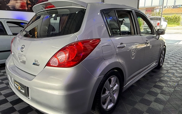 imagem-https://www.socarrao.com.br/sc-vehicle-images-prod/3912094/1789660903955-SU1HXzAwNjkuanBlZw.jpeg