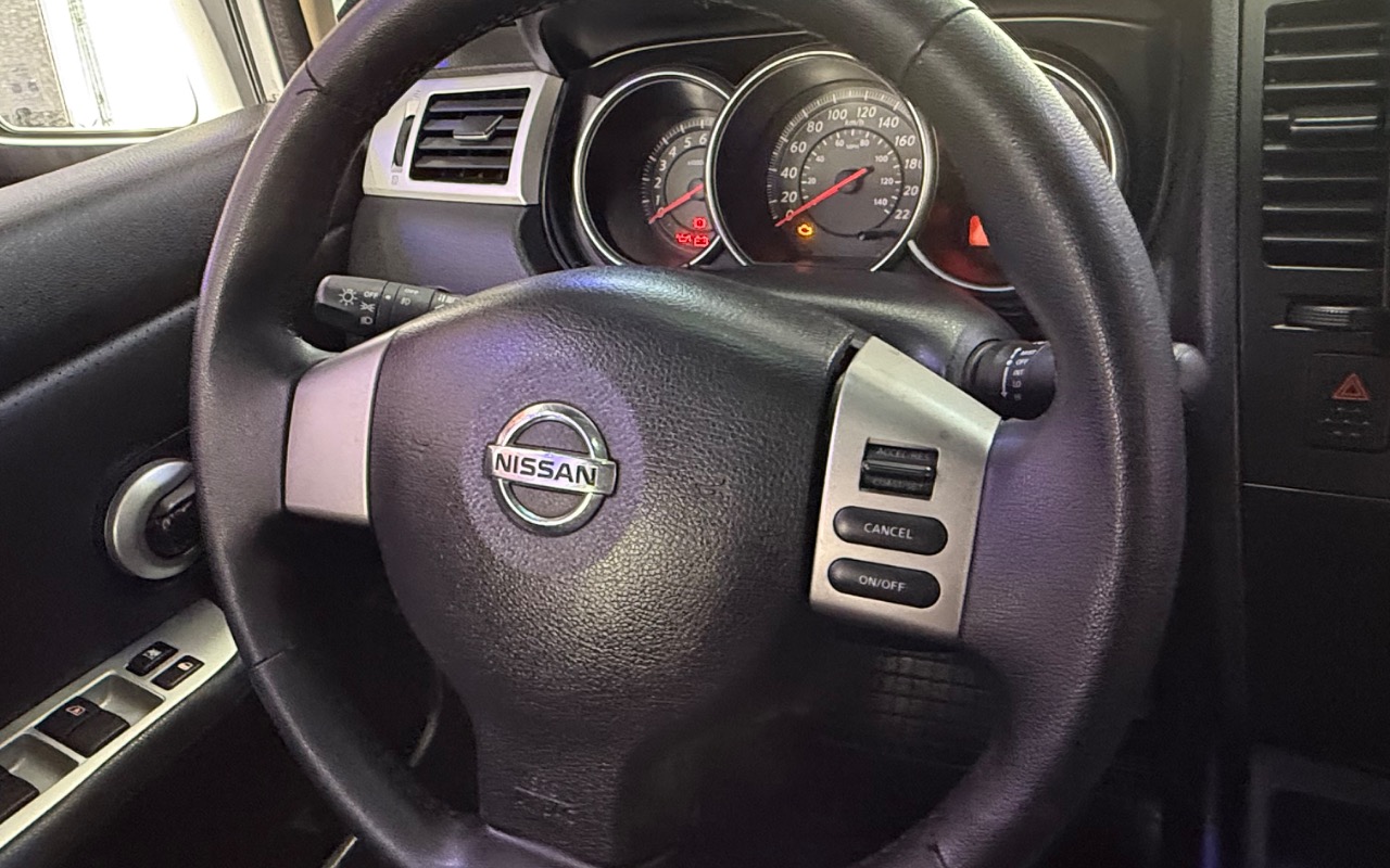imagem-https://www.socarrao.com.br/sc-vehicle-images-prod/3912094/1789660905218-SU1HXzAwODAuanBlZw.jpeg