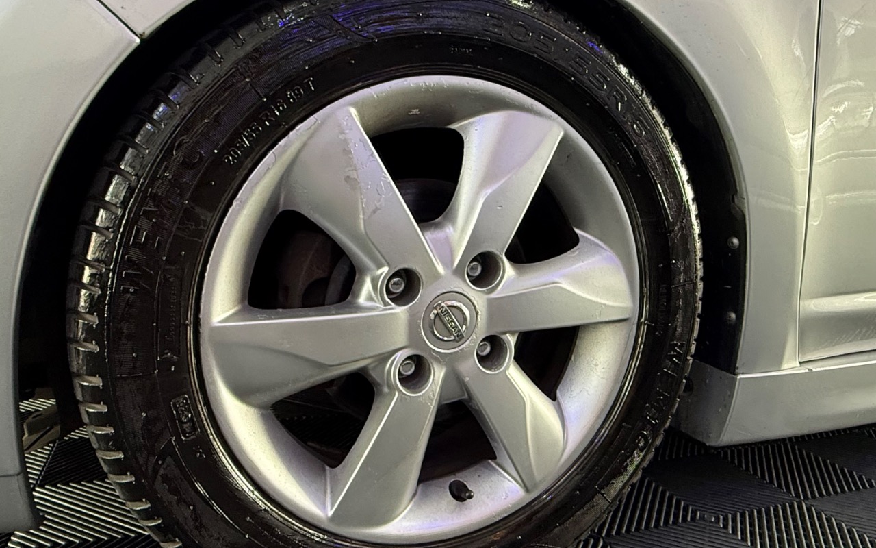 imagem-https://www.socarrao.com.br/sc-vehicle-images-prod/3912094/1789660905438-SU1HXzAwODIuanBlZw.jpeg