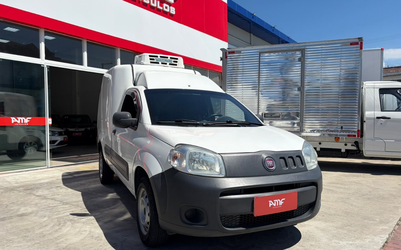 imagem-https://www.socarrao.com.br/sc-vehicle-images-prod/3912152/1789660998909-aHRycy5qcGVn.jpeg