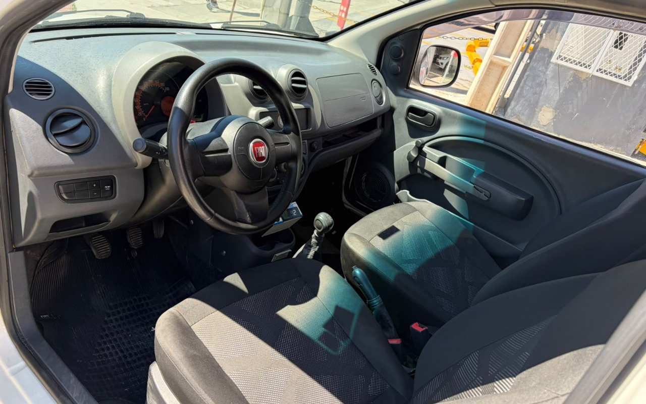 imagem-https://www.socarrao.com.br/sc-vehicle-images-prod/3912152/1789660999425-MzQ1LmpwZWc.jpeg