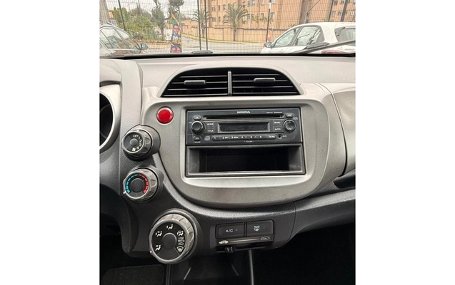 imagem-https://www.socarrao.com.br/sc-vehicle-images-prod/3912179/1789661161309-10_010530.jpg