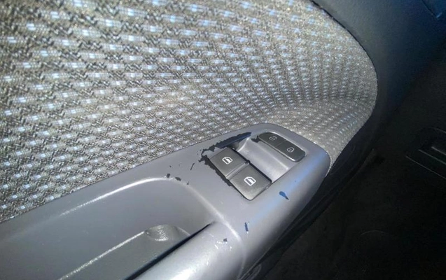 imagem-https://www.socarrao.com.br/sc-vehicle-images-prod/3912299/1789664633660-8486279_7_B_428d760638.jpeg